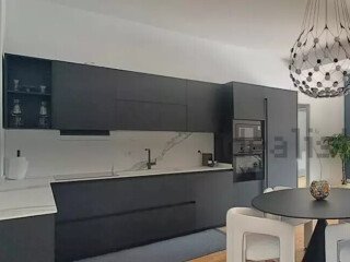 vendesi-cucina-con-due-mesi-di-vita
