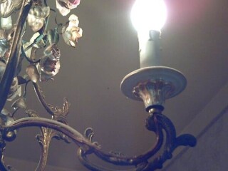 lampadario-in-capodimonte