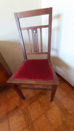 comodini-e-sedie-antiche-big-1