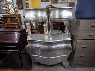 como-e-due-comodini-color-argento-24718